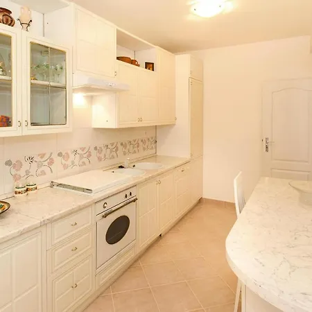 Kastell - Cdn02130-eya Apartment Zadar